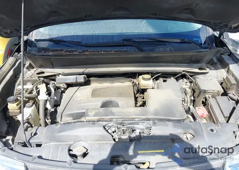 2018 Nissan Pathfinder Sv z USA, uszkodzony, nr VIN 5N1DR2MN2JC634432